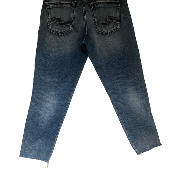 Silver Jeans crop distressed denim Size 29 - Picture 10 of 10